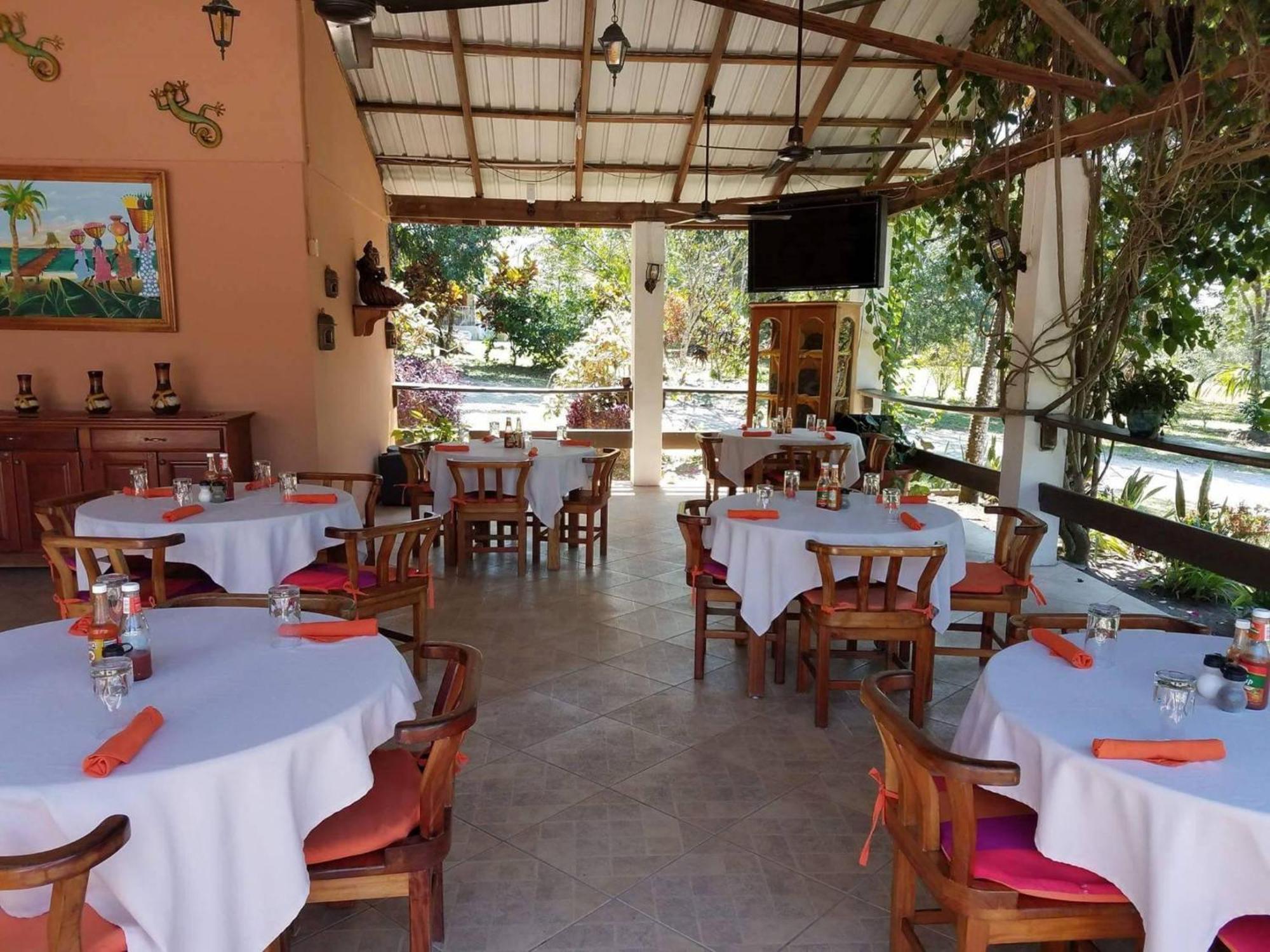The Log Cab-Inn San Ignacio Exterior foto